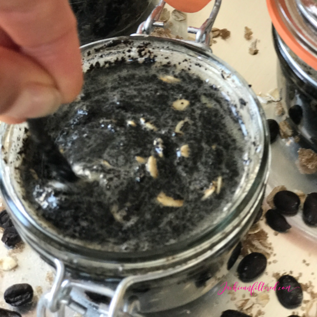 DIY Natural Coffee, Brown Sugar Coconut Oil with Vanilla Exfoliating Body Scrub Recipe | www.jackieunfiltered.com